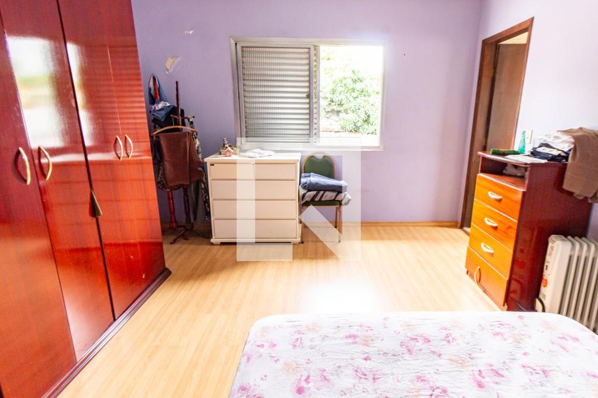 Casa, 3 quartos, 240 m² - Foto 12