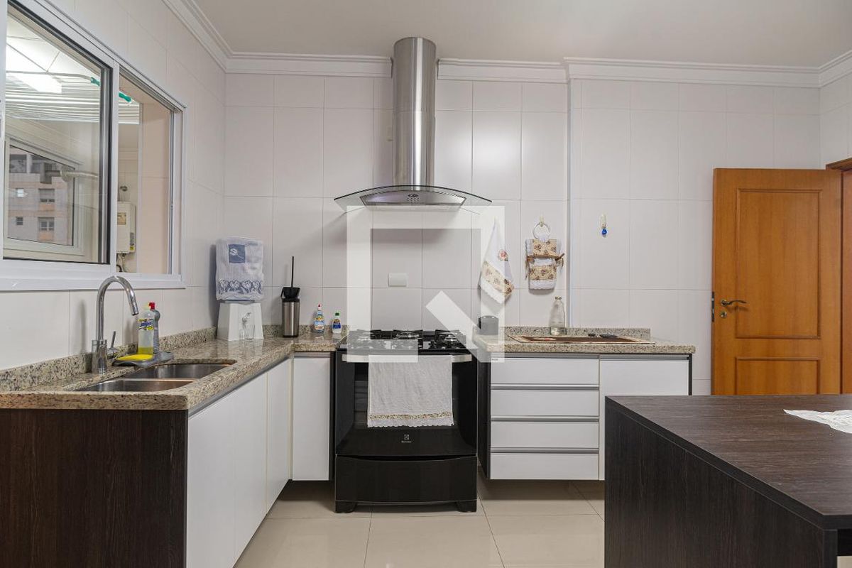 Apartamento, 3 quartos, 180 m² - Foto 133