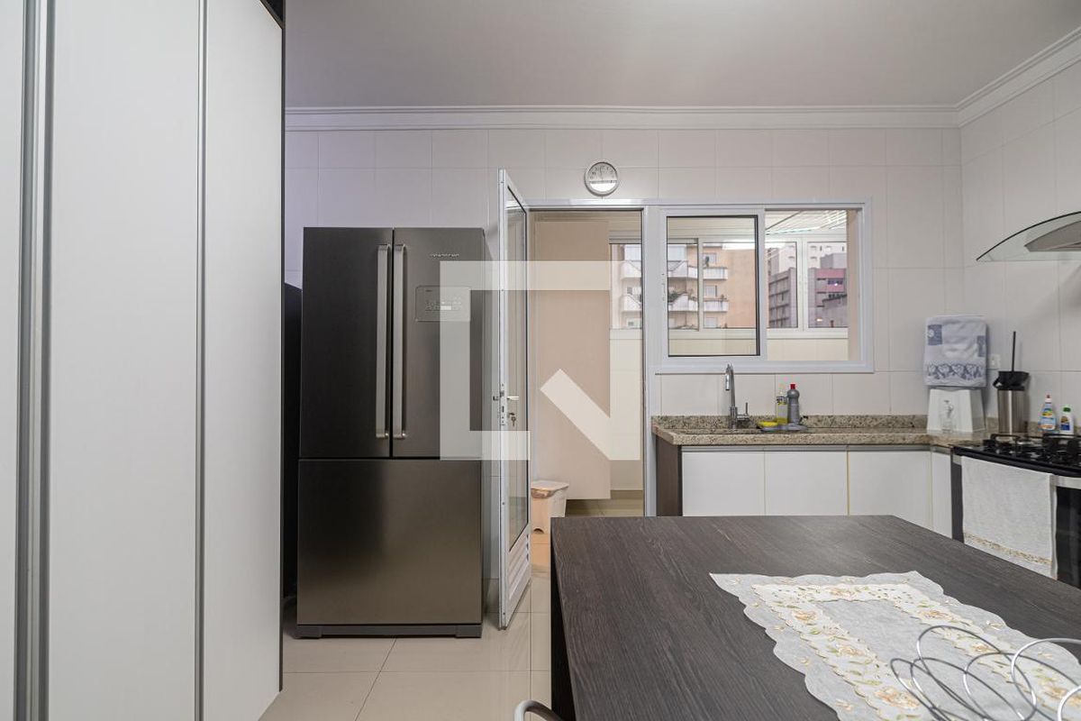 Apartamento, 3 quartos, 180 m² - Foto 135
