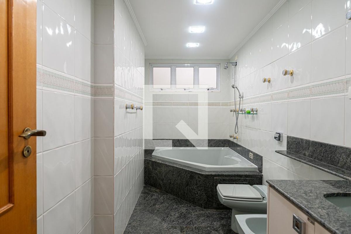 Apartamento, 3 quartos, 180 m² - Foto 51