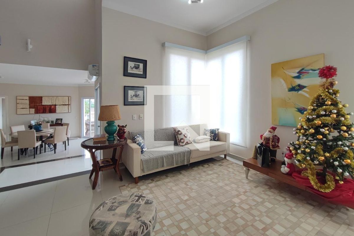 Casa à Venda - Jardim do Lago, 4 Quartos,  335 m2 em , Campinas - sp | SoloBR