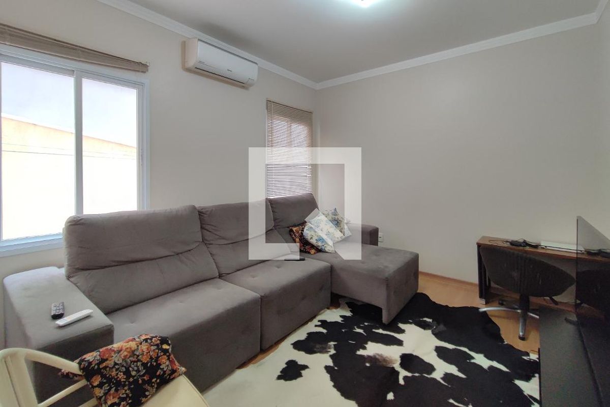 Casa à Venda - Jardim do Lago, 4 Quartos,  335 m2 em , Campinas - sp | SoloBR