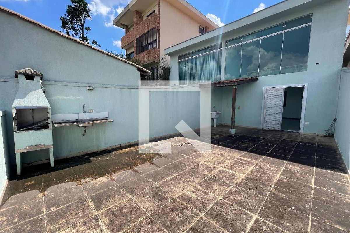 Casa, 3 quartos, 225 m² - Foto 22