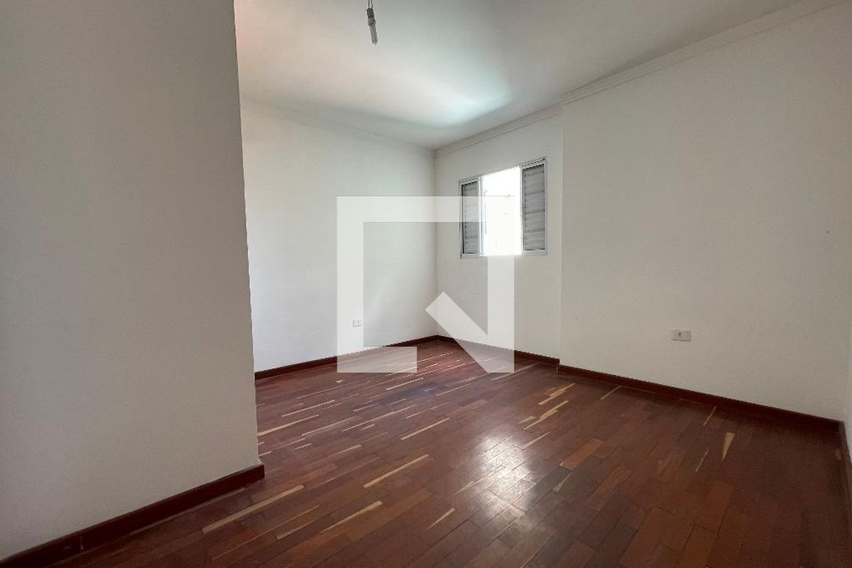 Casa, 3 quartos, 225 m² - Foto 38