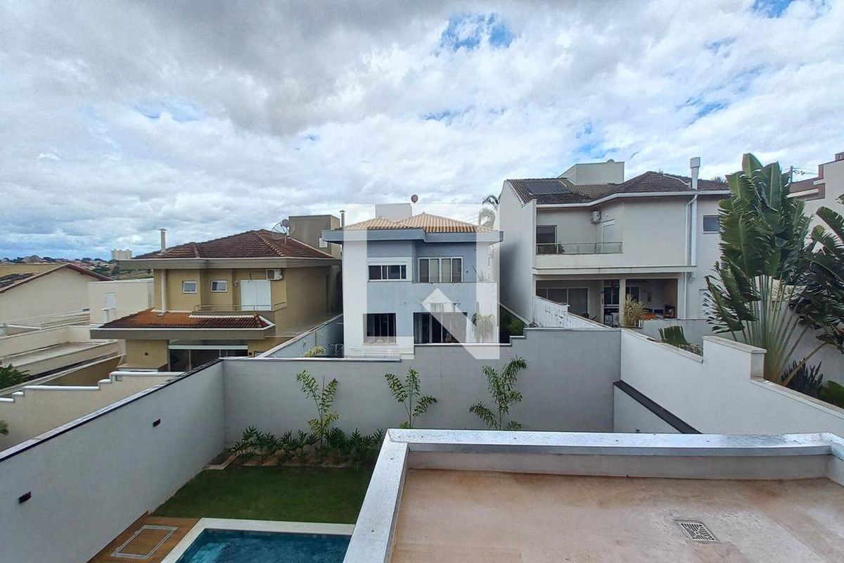 Casa à Venda - Swiss Park, 3 Quartos,  360 m2 em , Campinas - sp | SoloBR