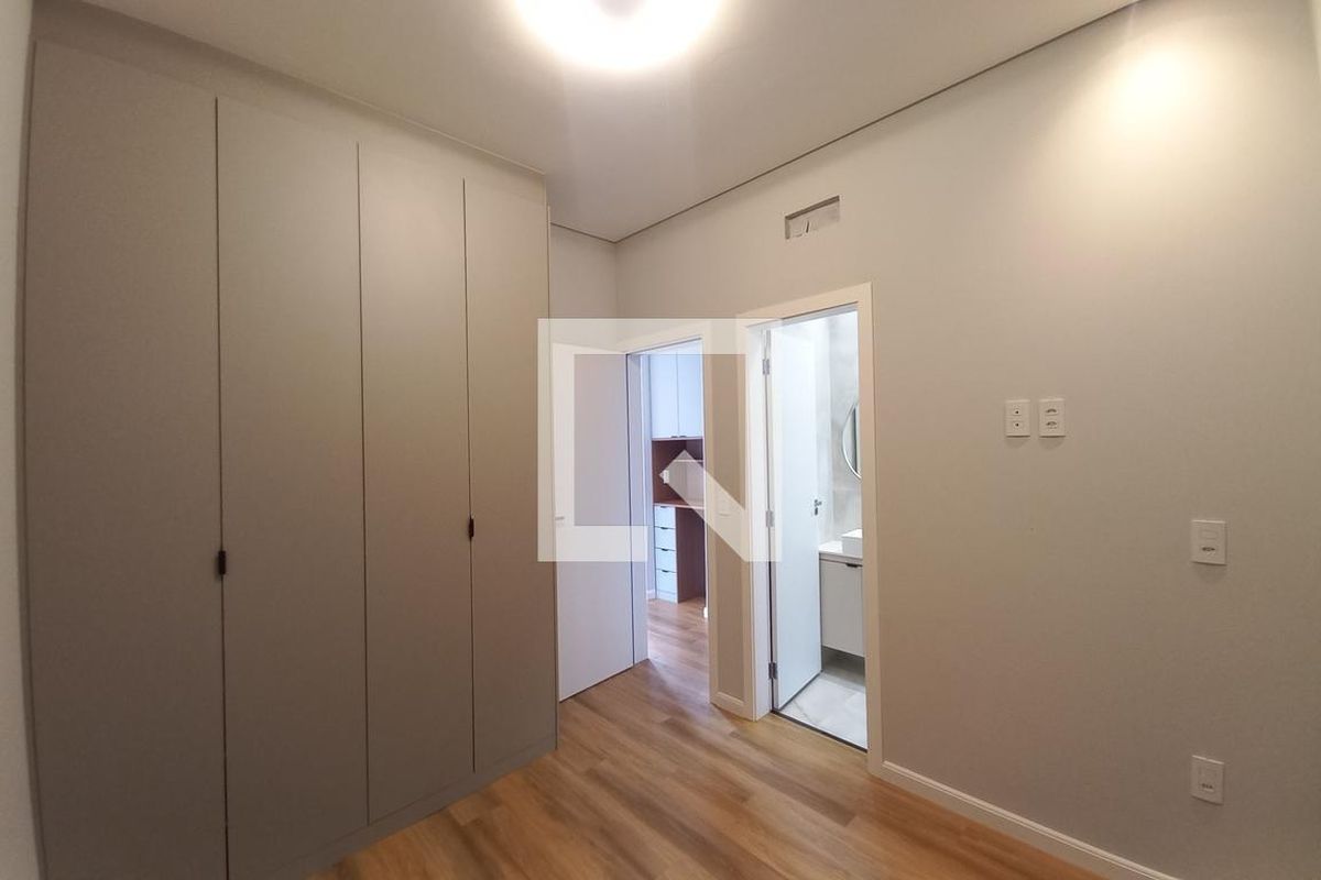 Casa à Venda - Swiss Park, 3 Quartos,  360 m2 em , Campinas - sp | SoloBR