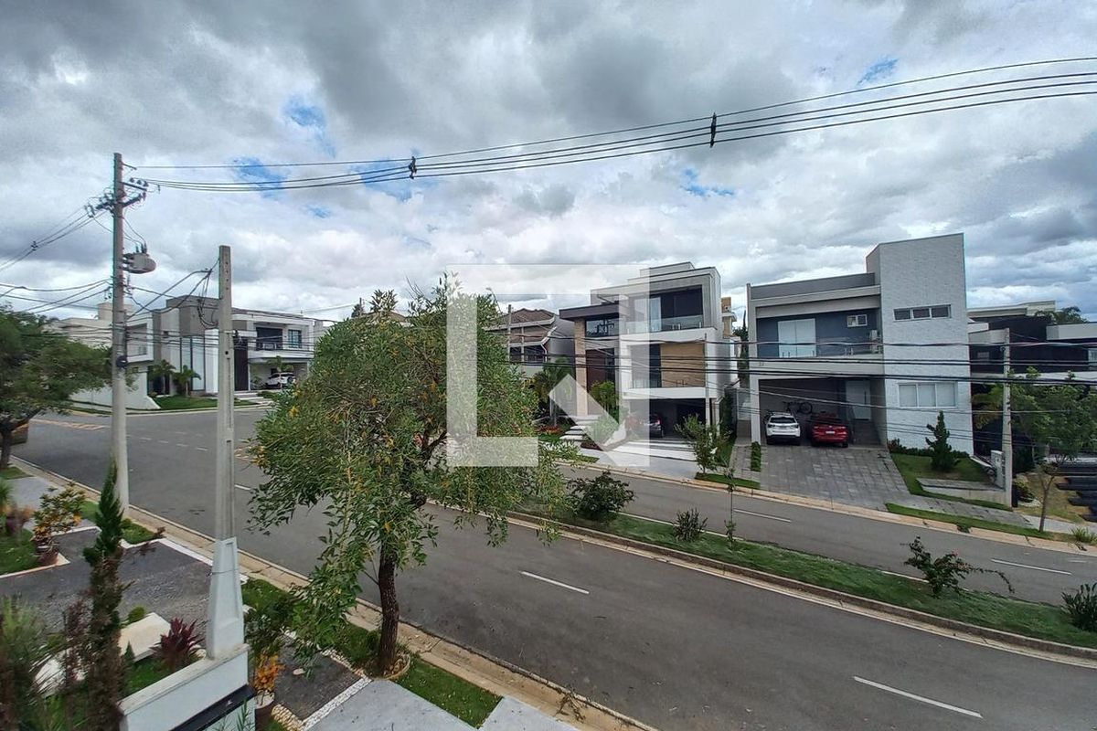 Casa à Venda - Swiss Park, 3 Quartos,  360 m2 em , Campinas - sp | SoloBR