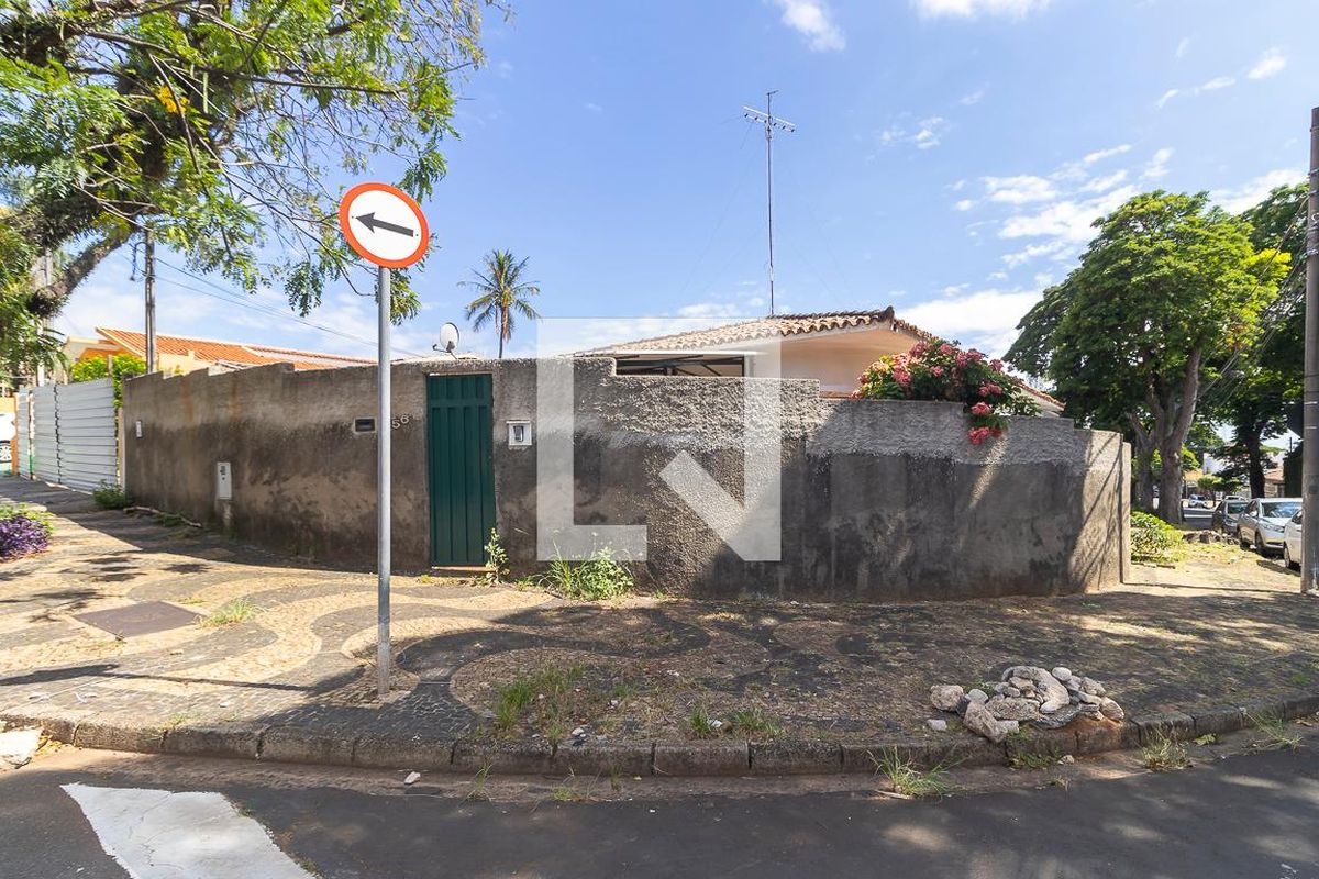 Casa à Venda - Guanabara, 4 Quartos,  515 m2 em , Campinas - sp | SoloBR