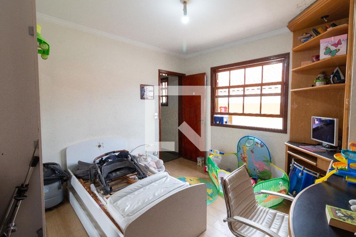 Casa, 3 quartos, 200 m² - Foto 36