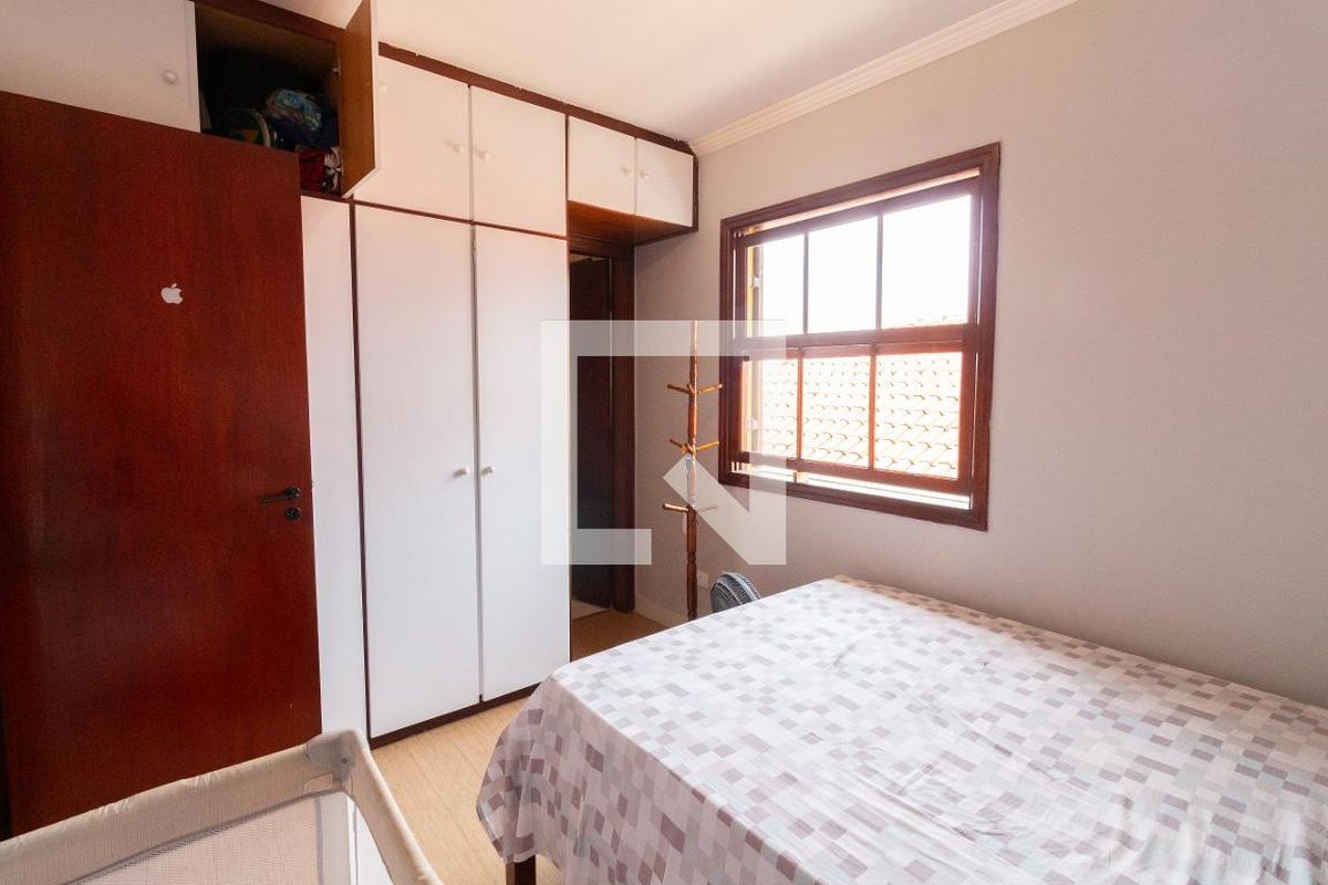 Casa, 3 quartos, 200 m² - Foto 44
