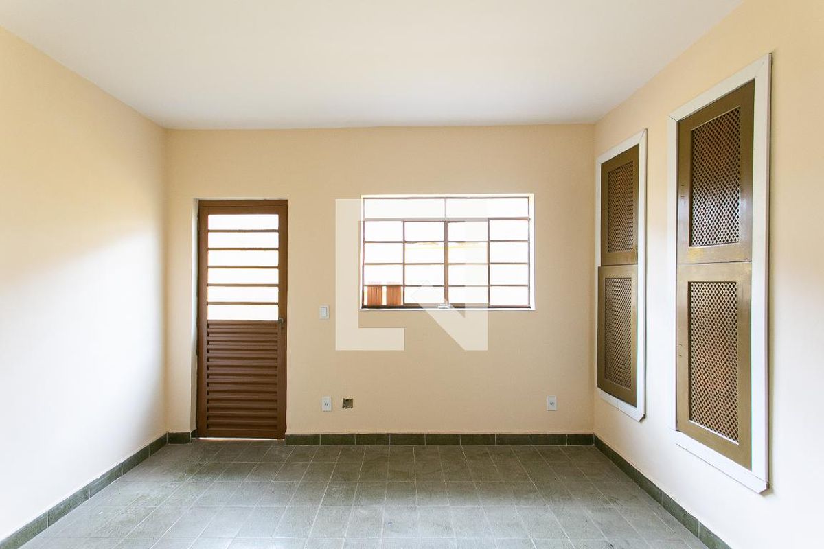 Casa, 3 quartos, 240 m² - Foto 24