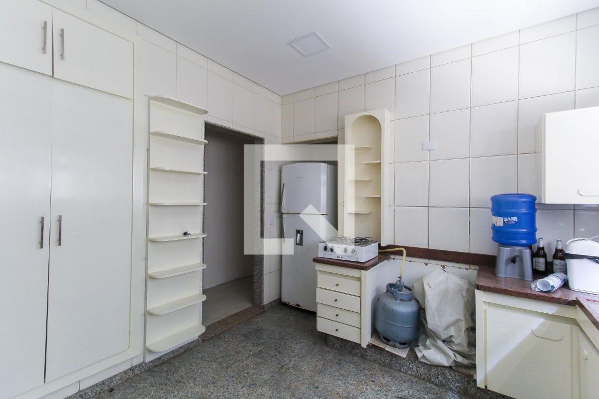 Casa, 12 quartos, 600 m² - Foto 56