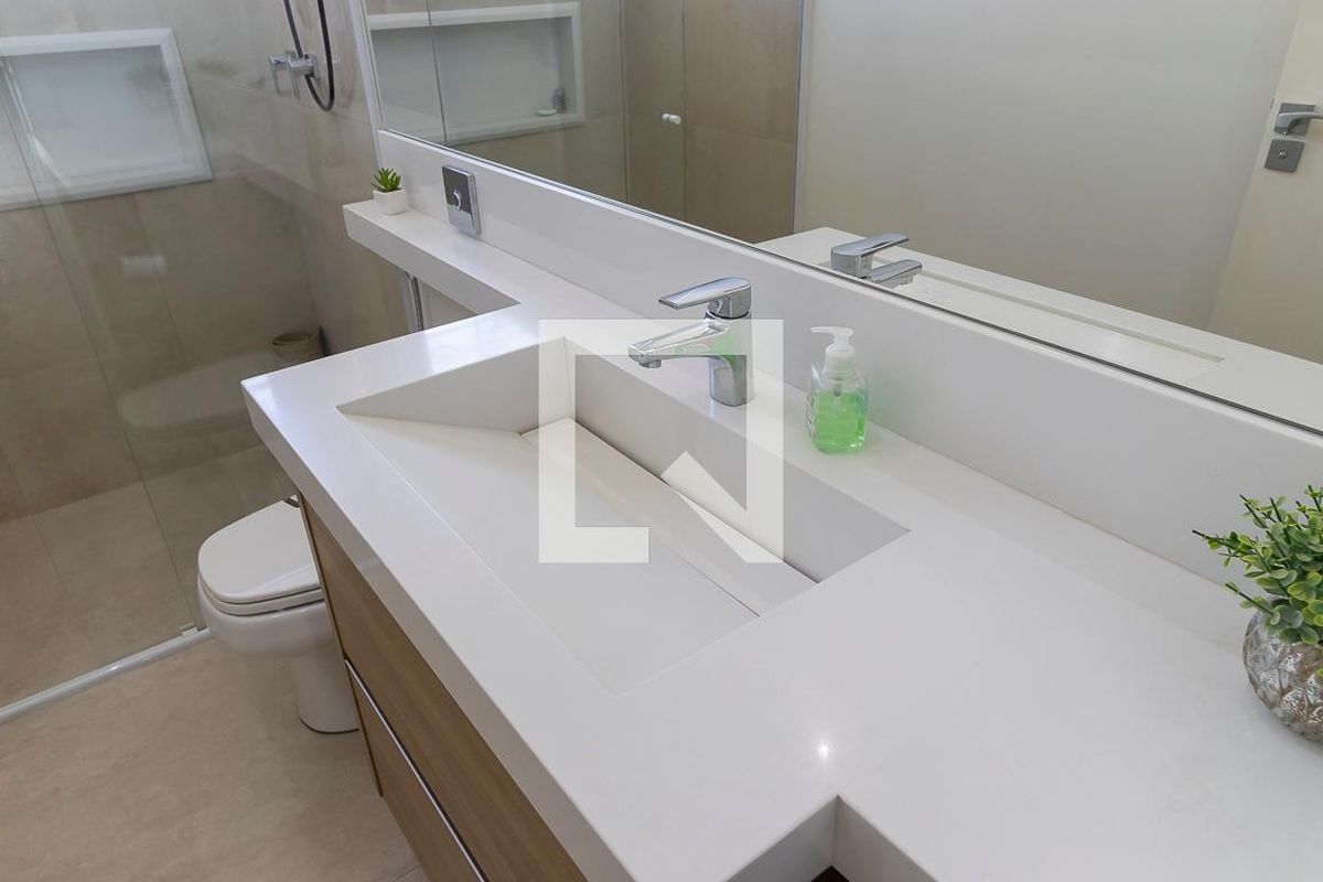 Casa à Venda - Swiss Park, 5 Quartos,  360 m2 em , Campinas - sp | SoloBR