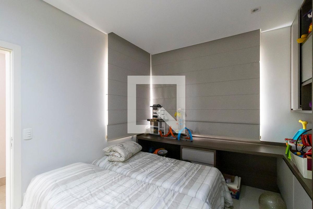 Casa à Venda - Swiss Park, 5 Quartos,  360 m2 em , Campinas - sp | SoloBR