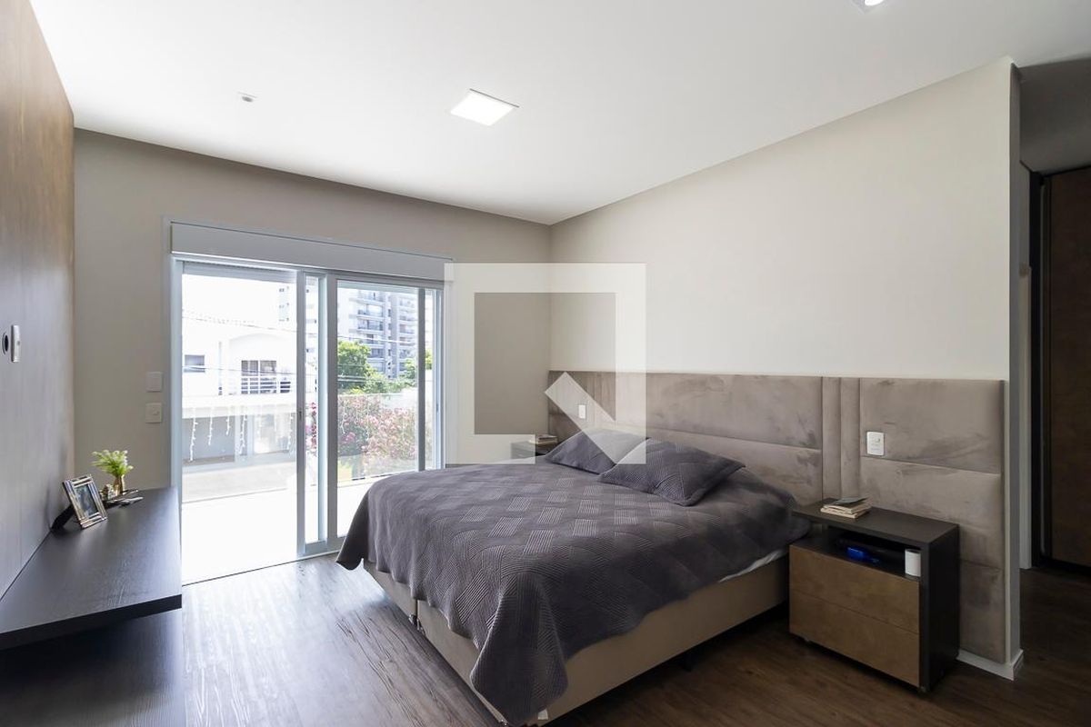 Casa à Venda - Swiss Park, 5 Quartos,  360 m2 em , Campinas - sp | SoloBR
