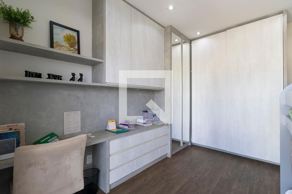 Casa à Venda - Swiss Park, 5 Quartos,  360 m2 em , Campinas - sp | SoloBR