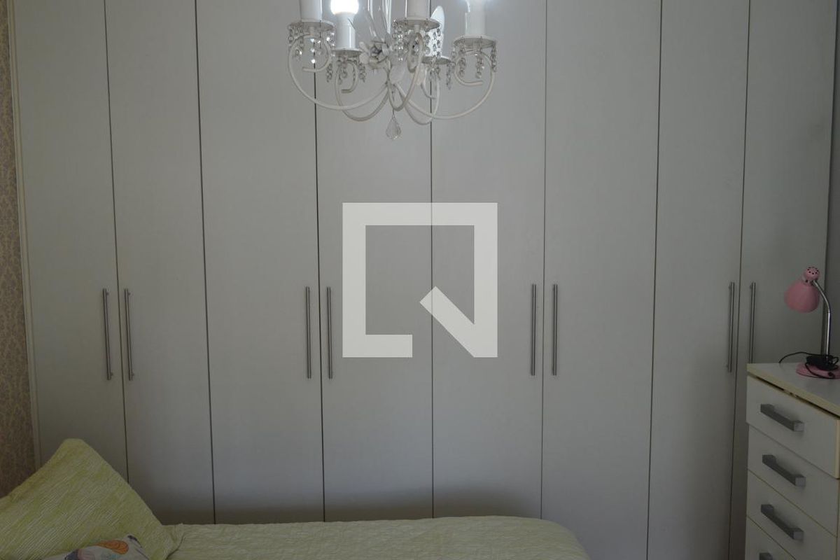 Casa, 3 quartos, 218 m² - Foto 36