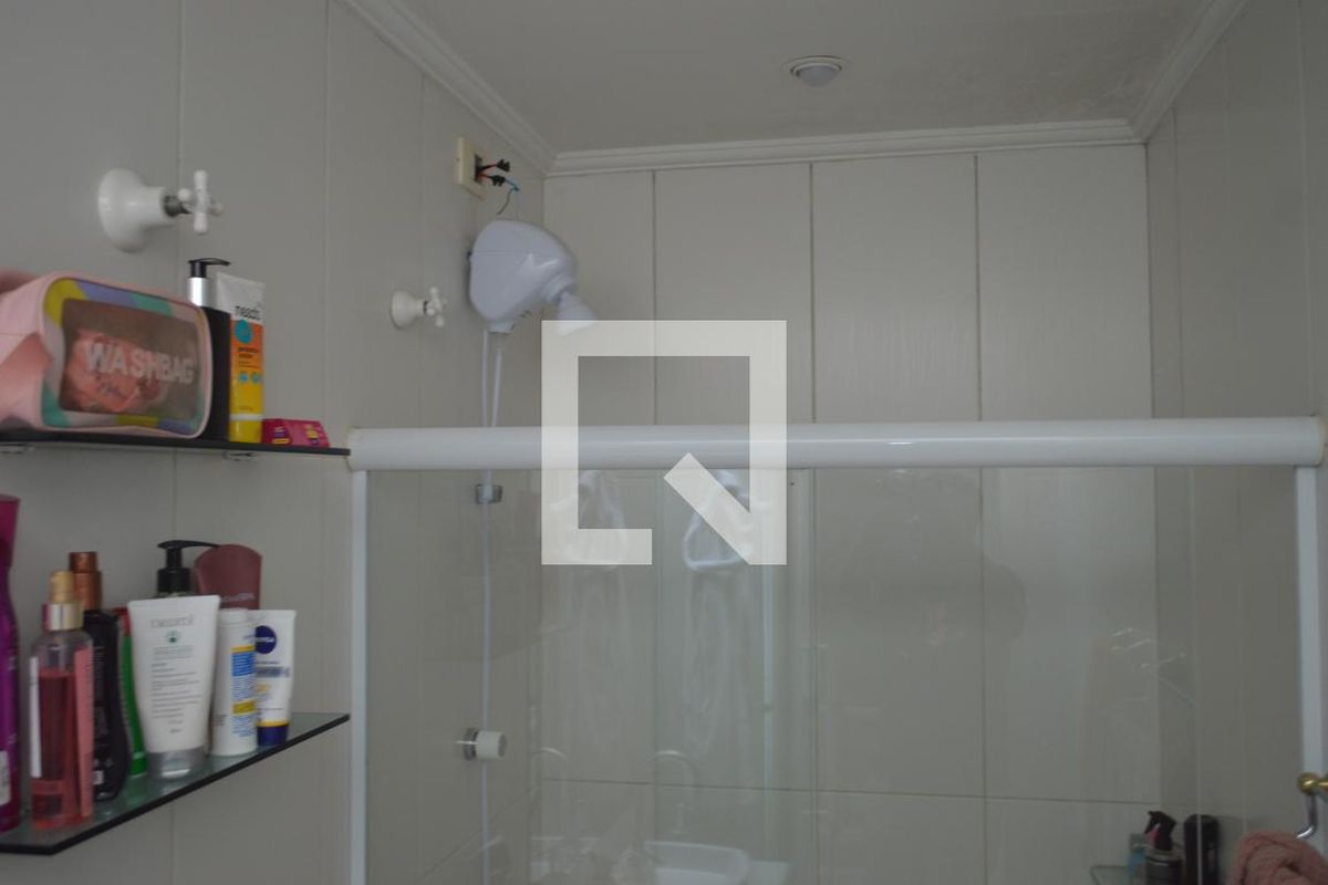 Casa, 3 quartos, 218 m² - Foto 48