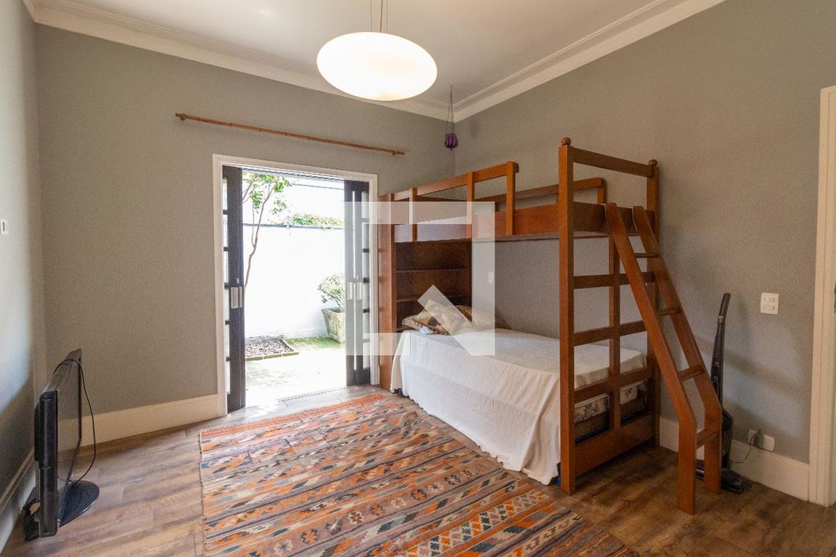 Casa, 3 quartos, 300 m² - Foto 34