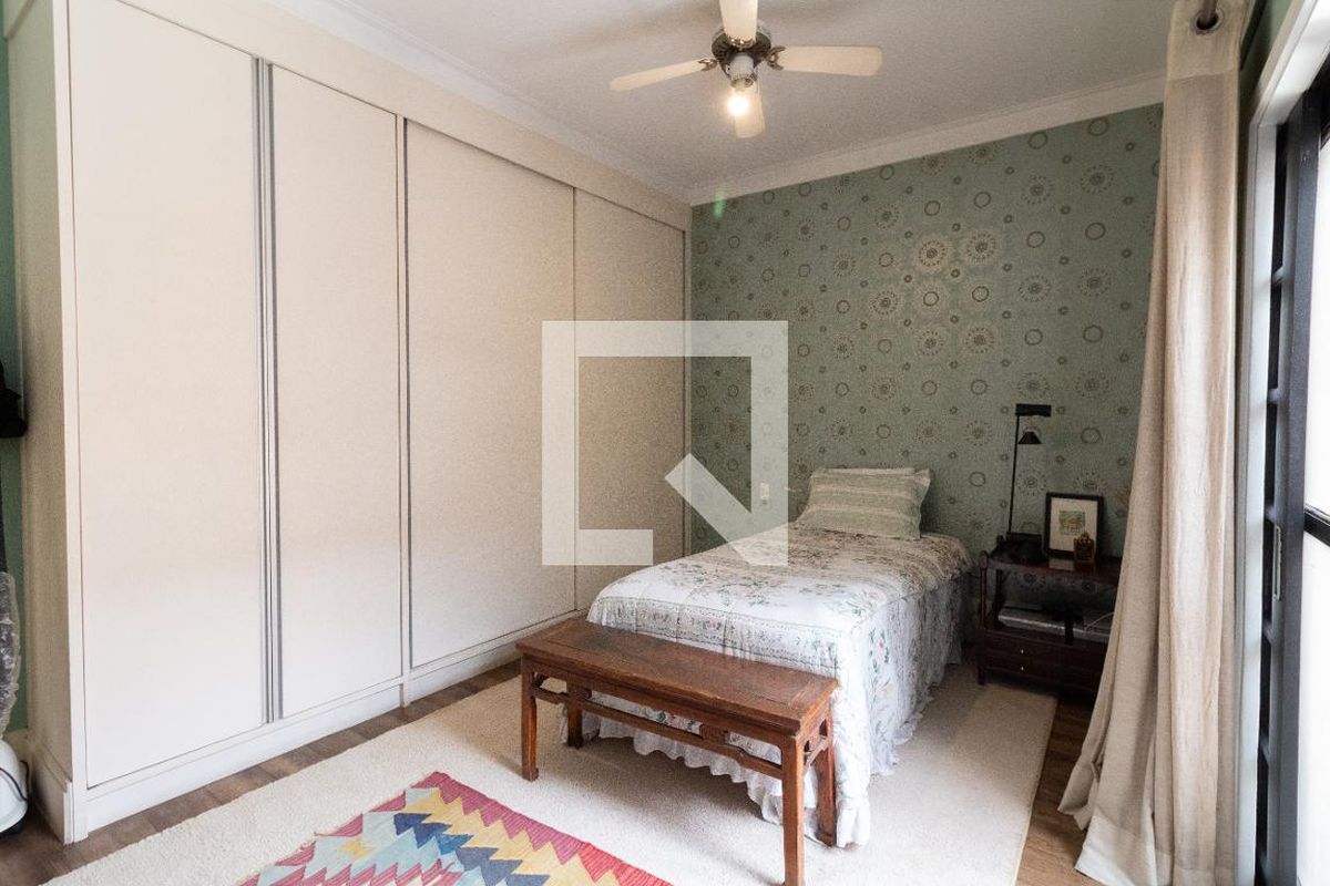 Casa, 3 quartos, 300 m² - Foto 22