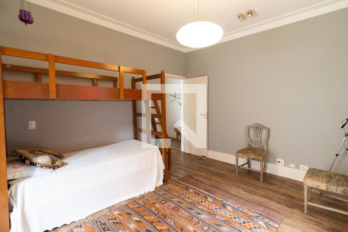 Casa, 3 quartos, 300 m² - Foto 36