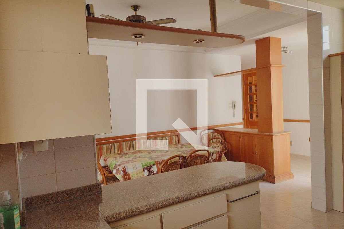 Apartamento, 3 quartos, 243 m² - Foto 95