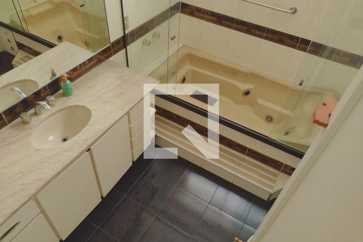 Apartamento, 3 quartos, 243 m² - Foto 67