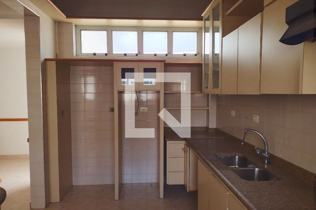 Apartamento, 3 quartos, 243 m² - Foto 91