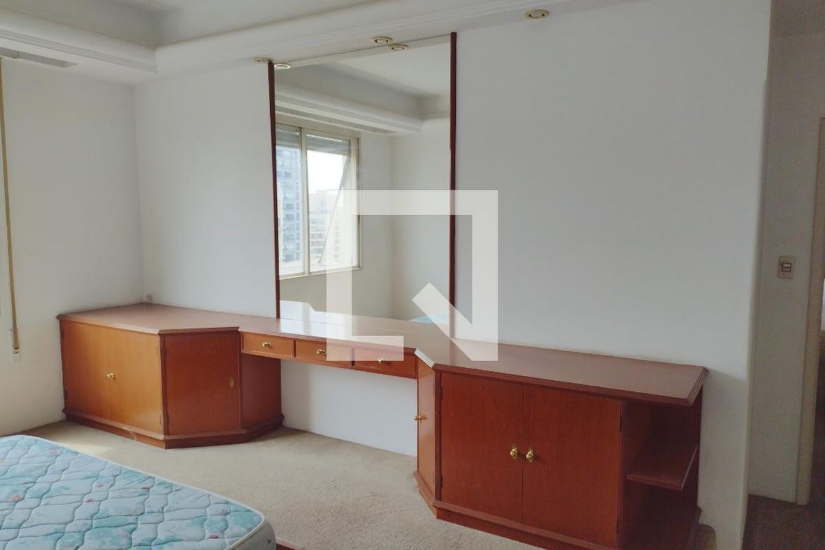 Apartamento, 3 quartos, 243 m² - Foto 62