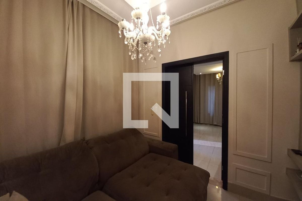 Casa à Venda - Swiss Park, 3 Quartos,  420 m2 em , Campinas - sp | SoloBR