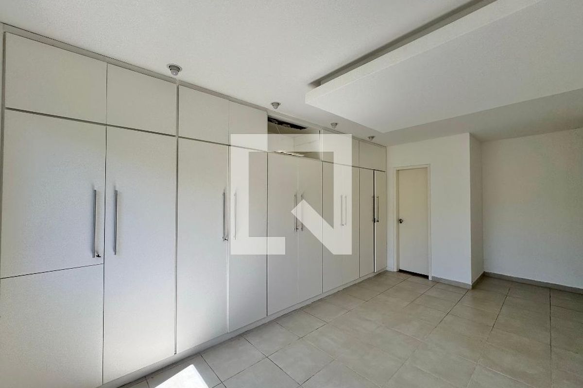 Cobertura, 3 quartos, 208 m² - Foto 32
