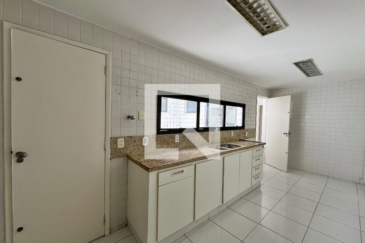 Cobertura, 3 quartos, 208 m² - Foto 78