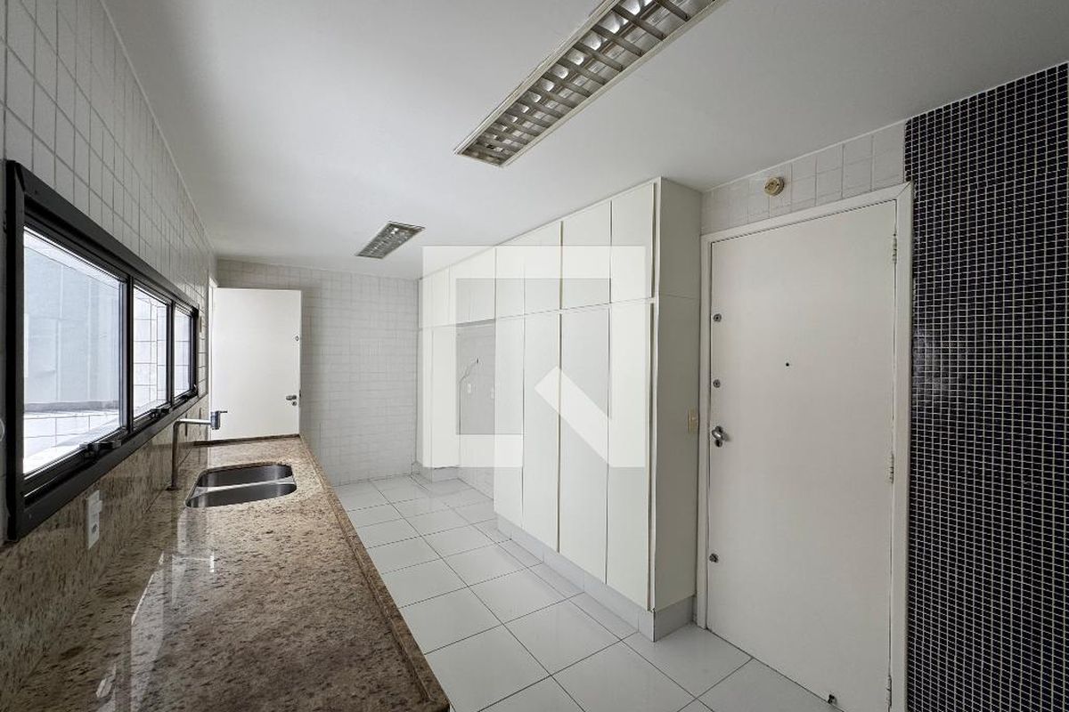 Cobertura, 3 quartos, 208 m² - Foto 76