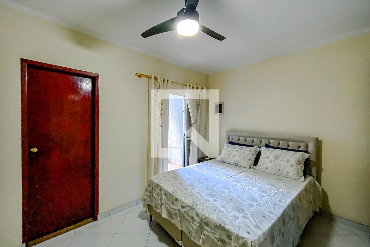 Casa, 3 quartos, 200 m² - Foto 12
