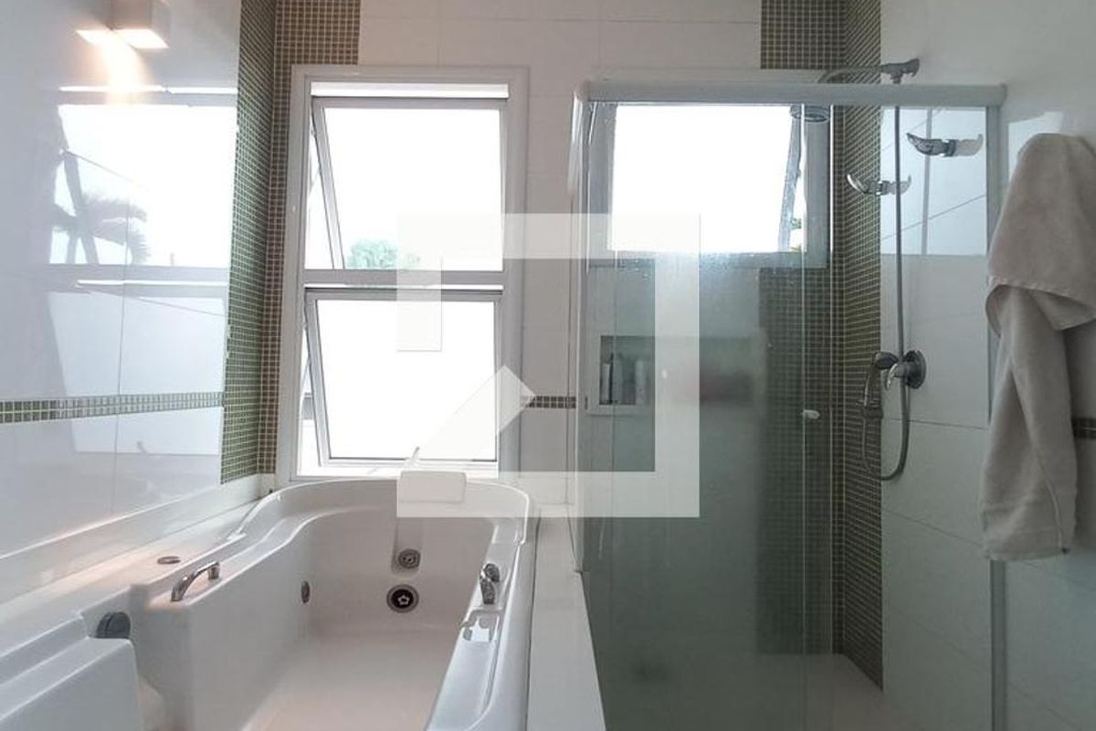 Casa à Venda - Swiss Park, 4 Quartos,  420 m2 em , Campinas - sp | SoloBR