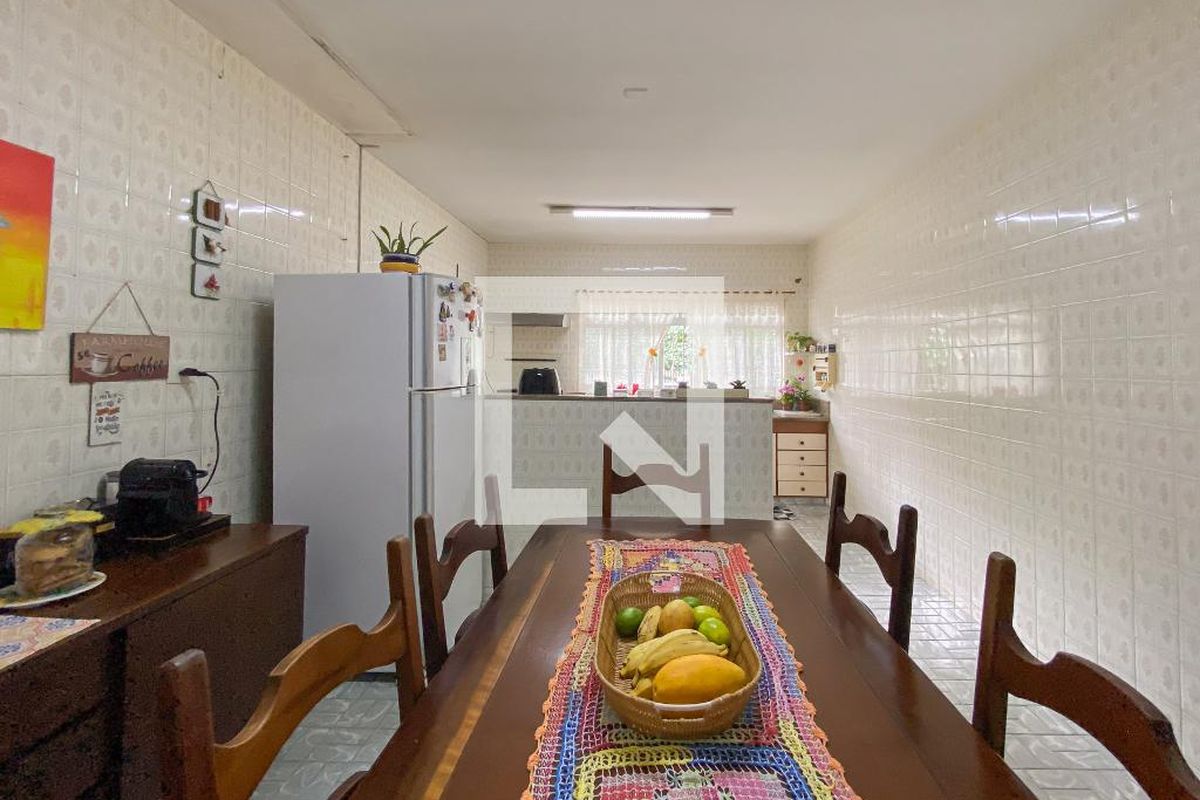 Casa, 4 quartos, 225 m² - Foto 110