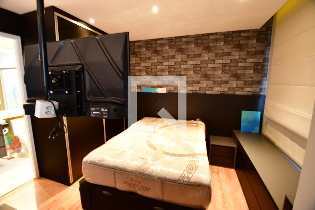 Apartamento à Venda - Bosque, 1 Quarto,  44 m2 em , Campinas - sp | SoloBR