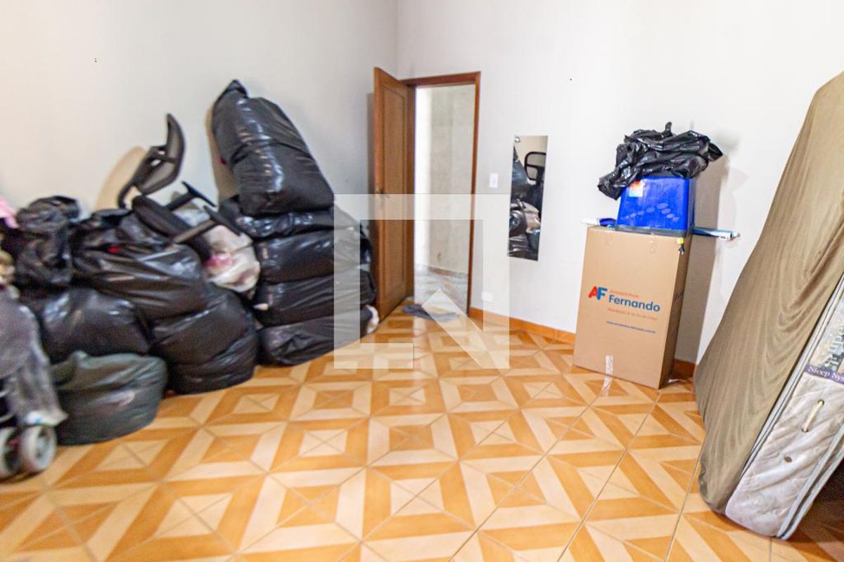 Casa, 3 quartos, 200 m² - Foto 15