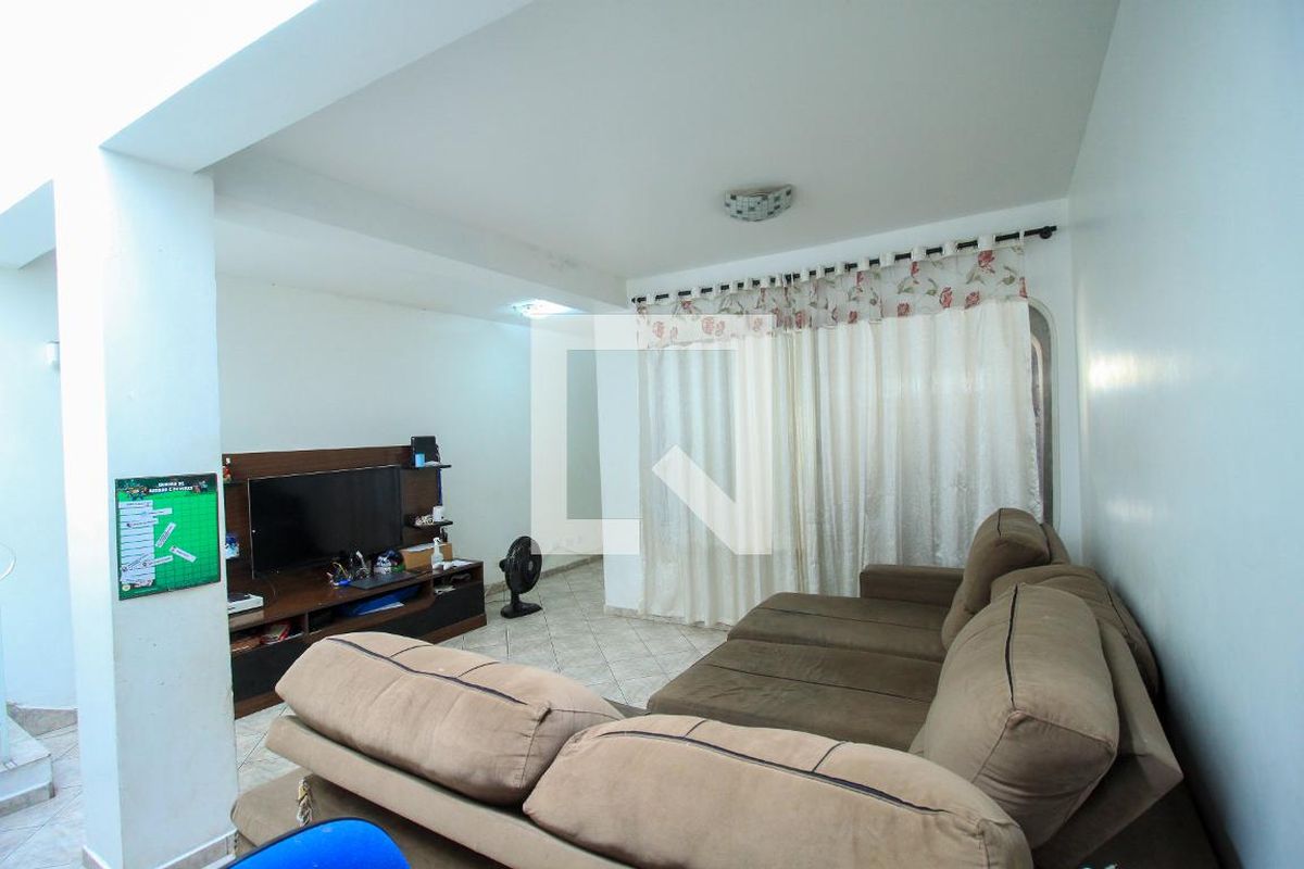 Casa, 3 quartos, 230 m² - Foto 6