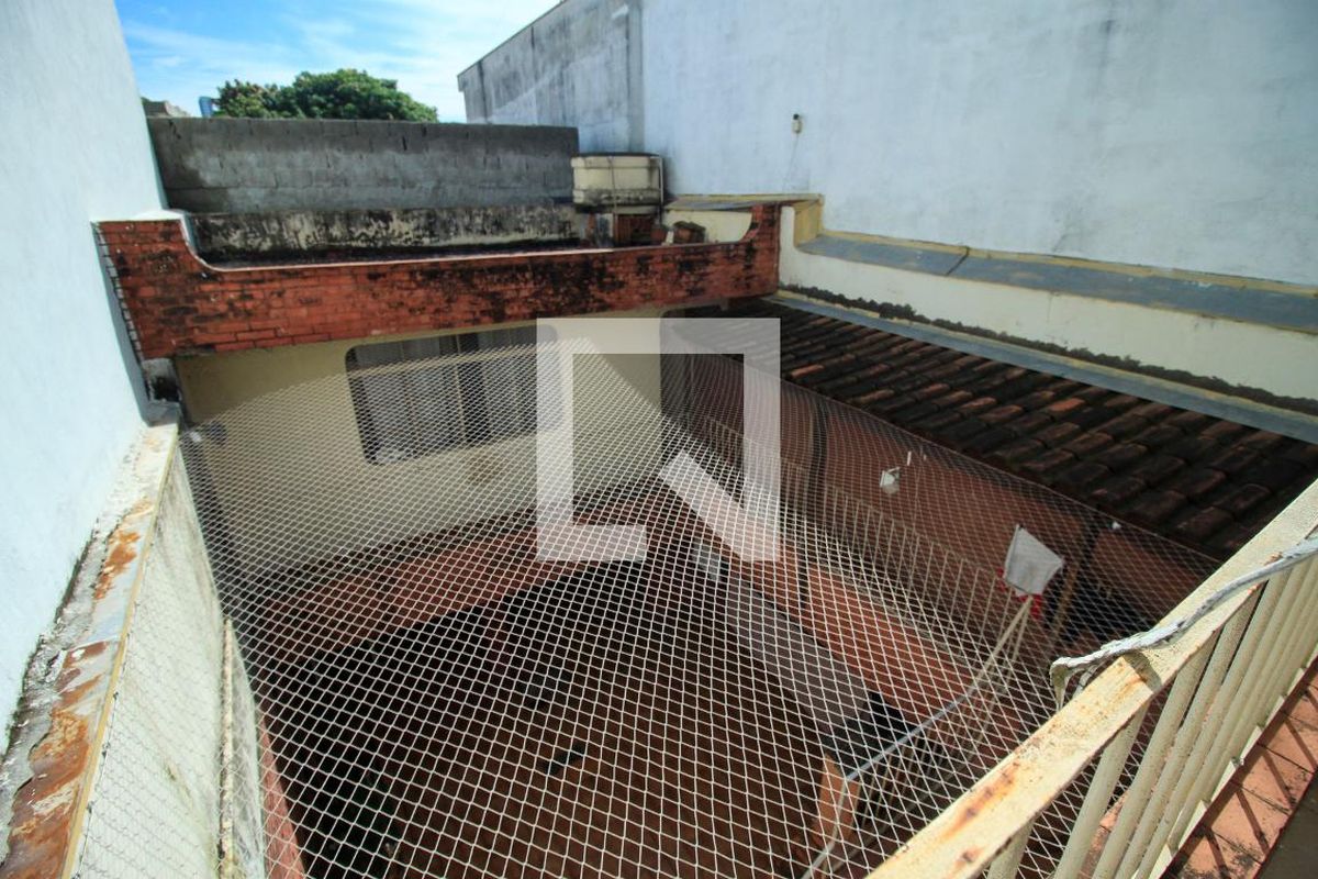 Casa, 3 quartos, 230 m² - Foto 56