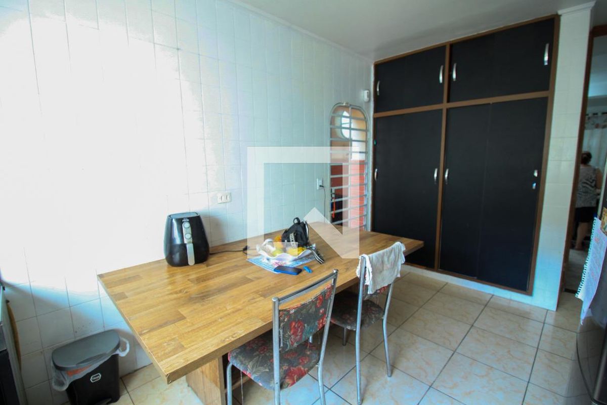Casa, 3 quartos, 230 m² - Foto 72