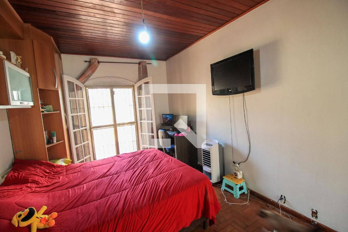 Casa, 3 quartos, 230 m² - Foto 16