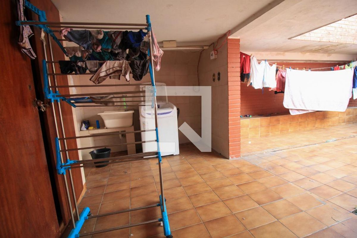 Casa, 3 quartos, 230 m² - Foto 78