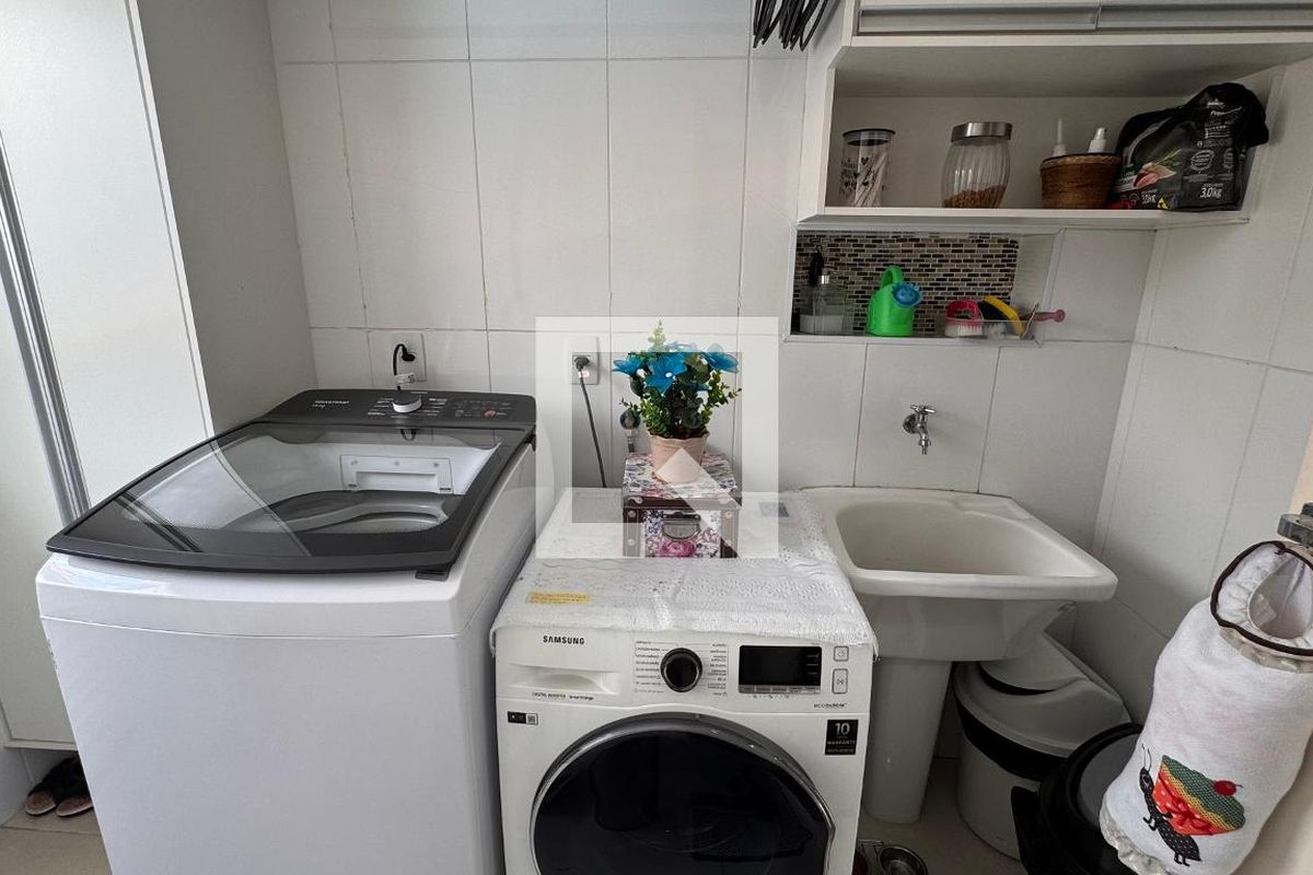 Casa à Venda - Swiss Park, 5 Quartos,  358 m2 em , Campinas - sp | SoloBR