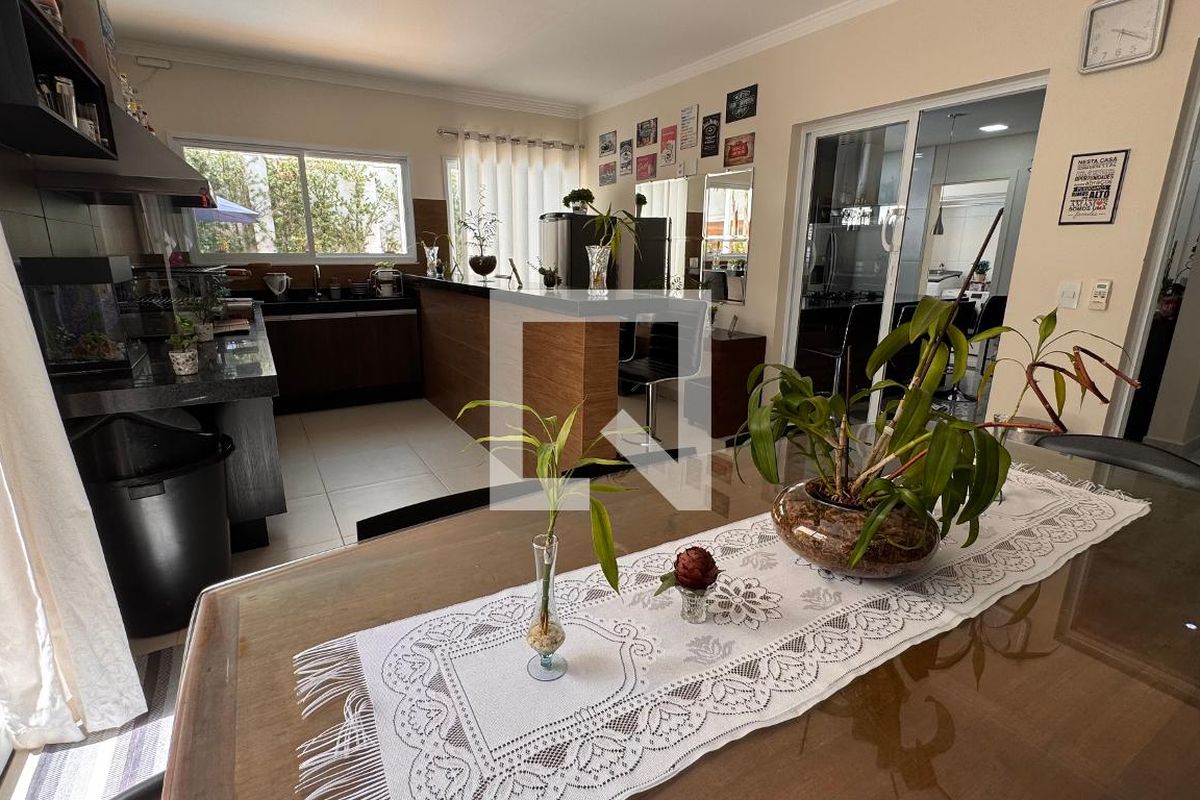 Casa à Venda - Swiss Park, 5 Quartos,  358 m2 em , Campinas - sp | SoloBR