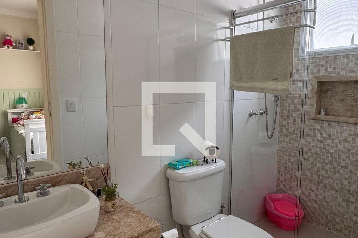 Casa à Venda - Swiss Park, 5 Quartos,  358 m2 em , Campinas - sp | SoloBR