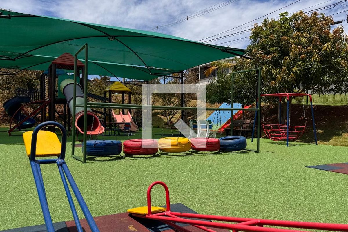 Casa à Venda - Swiss Park, 5 Quartos,  358 m2 em , Campinas - sp | SoloBR