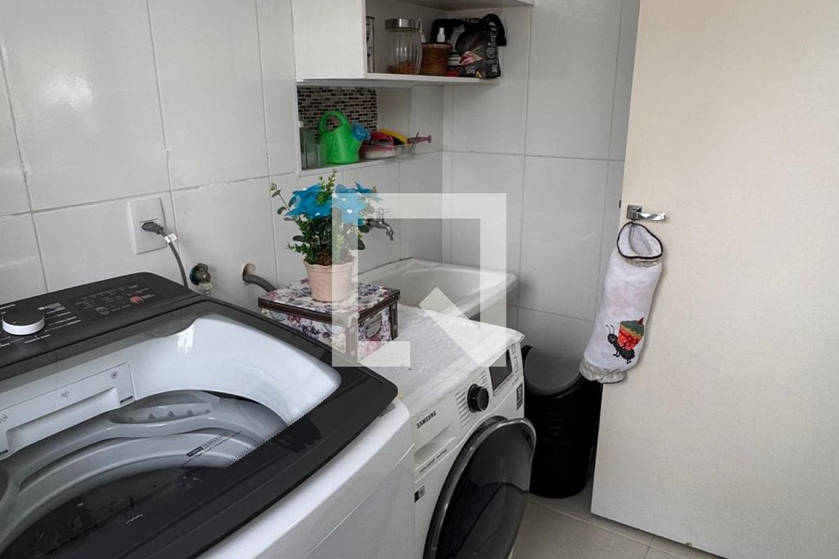Casa à Venda - Swiss Park, 5 Quartos,  358 m2 em , Campinas - sp | SoloBR