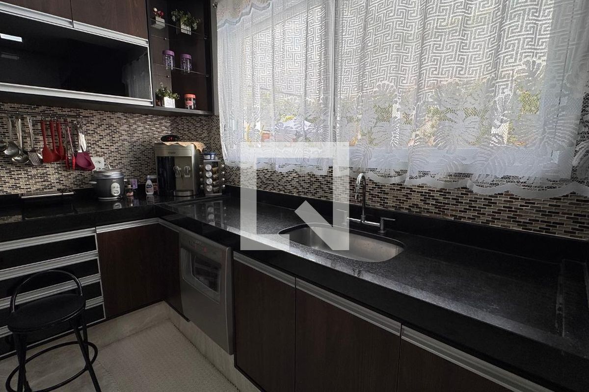 Casa à Venda - Swiss Park, 5 Quartos,  358 m2 em , Campinas - sp | SoloBR