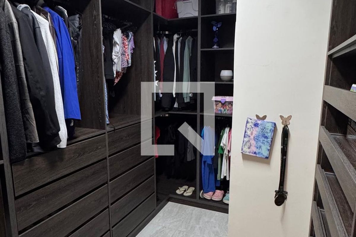 Casa à Venda - Swiss Park, 5 Quartos,  358 m2 em , Campinas - sp | SoloBR